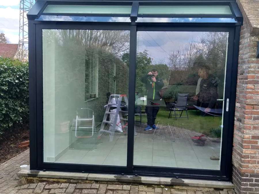 Remplacement de baie coulissante en aluminium — réalisation Pulsar Windows